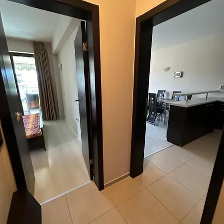 нино 1 Appartement *