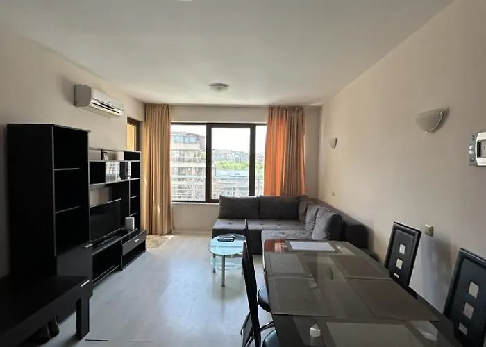 нино 1 Apartment *