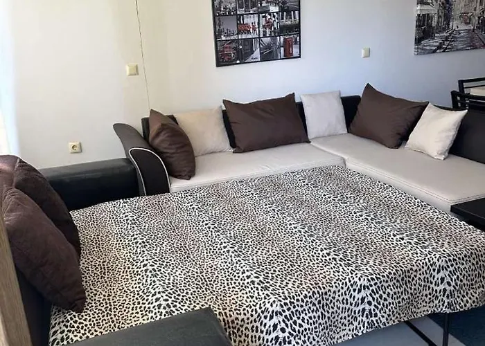 нино 1 Apartment